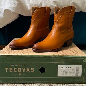 Tecova The Penny cowboy boots, size 7.5 in desert calf tan
